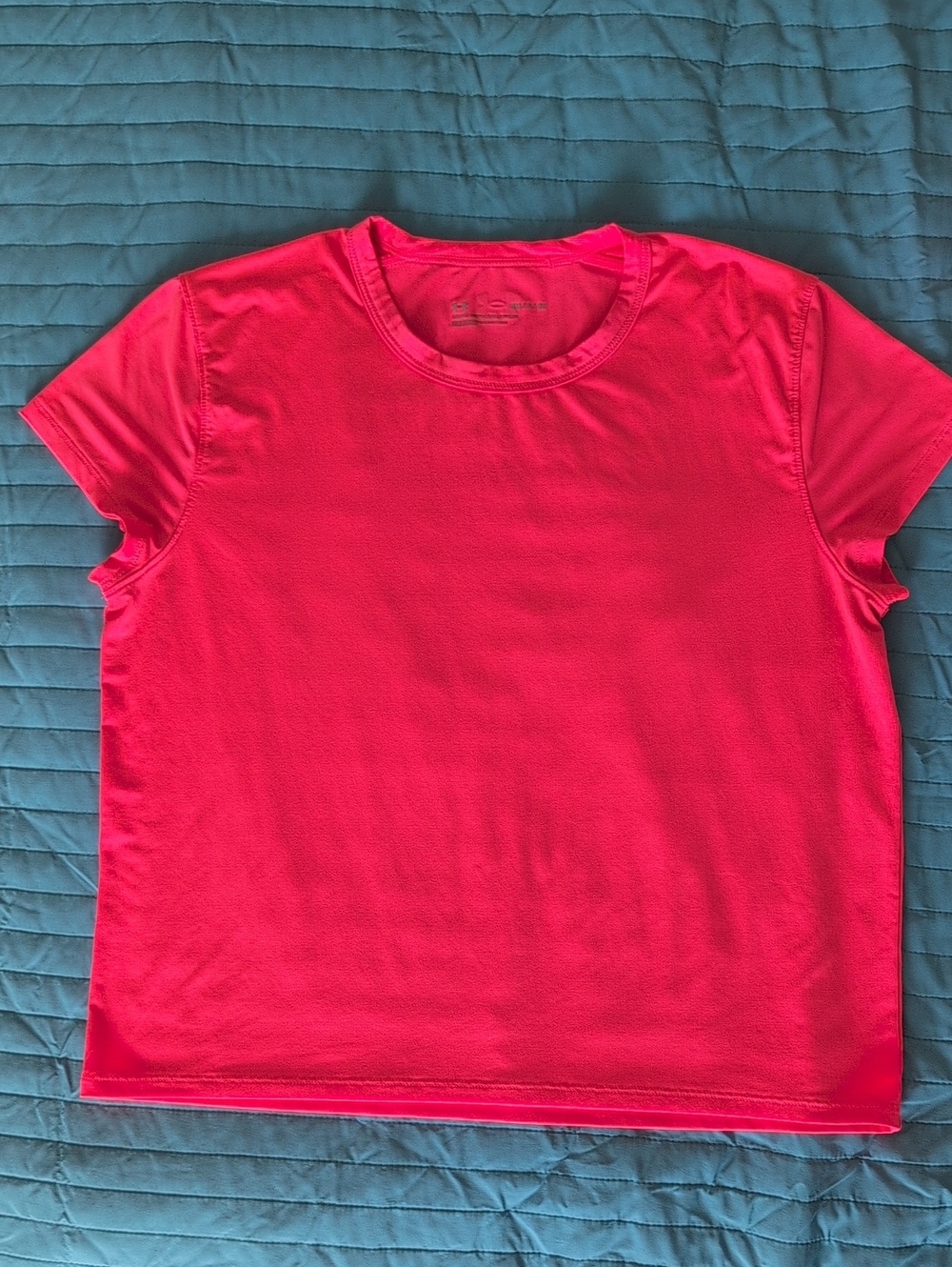 Under Armour Women's Short Sleeve Crewneck Tee - Hot Pink Size S